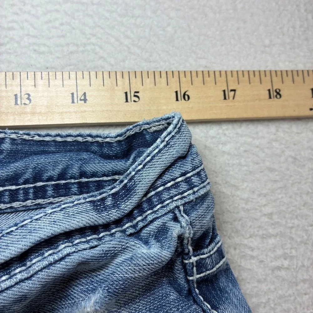 BKE Tyler Bootleg Jeans Men 32x36 Blue Fade Whiskered Distressed Western Bootcut - Picture 7 of 10